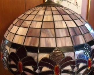 Detail stained glass lamp