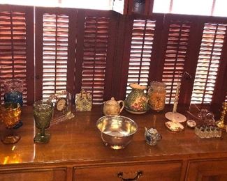 Glassware, pottery, collectibles