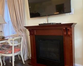ELECTRIC FIREPLACE MANTLE AND 49" TV
