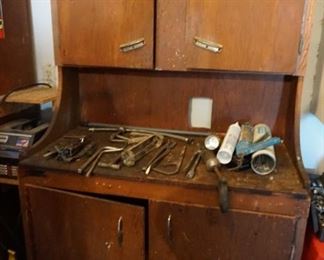 cabinet, hand tools