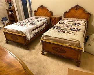 Gorgeous Twin carved ash with inlay and burling bedroom suite. Includes 2 beds, night stand, vanity, stool, dresser with mirror. Whole set $2600 for all, will sell separately. Please make and appt via email to view