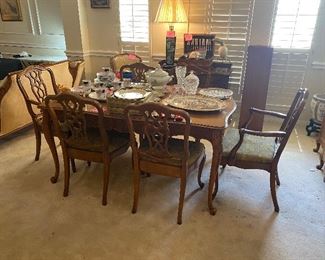 French Provincial Dining table with 6 chairs and 2 leaves, matching servers