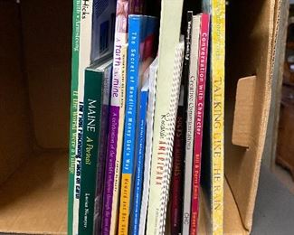 https://www.ebay.com/itm/125062332512	HS7060 Home School Book Box Lot - Local Pickup - Oversized Children's Books		Offer	$19.99 
