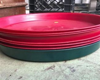 https://www.ebay.com/itm/125105602230	GM7009 Lot of 7 Plastic Seafood Platters/Trays (6 red, 1 green) LOCAL PICKUP		 Offer 	 $19.99 
