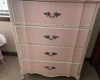 DIXXIE FRENCH PROVISIONAL 4 DRAWER CHEST
