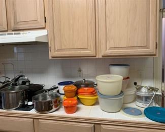 Tupperware and cookware