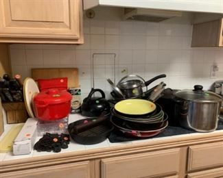 Cast iron skillet, bacon press, cast iron Dutch oven and other cookware