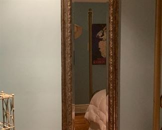 Full length mirrors 
have 3 qty