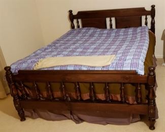 Ethan Allen Queen Bed. Dimensions: 87-1/2"L x 64-1/2"W x 41"H. Available for pre-sale. For more information, please contact us at contactmvp@moorevaluepros.com.