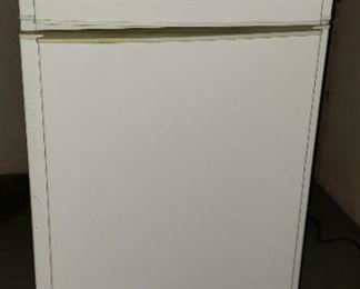 Avanti Mini Refrigerator/Freezer