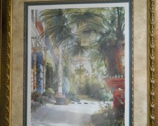 Palm Courtyard in Frame