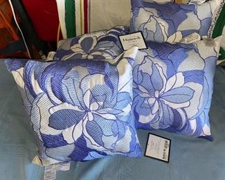 Charter Club Damask Decorative Pillows Set of 4 16 X 16 inches each $40.00 New with Tags 