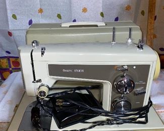 Sears Kenmore Sewing Machine $25.00