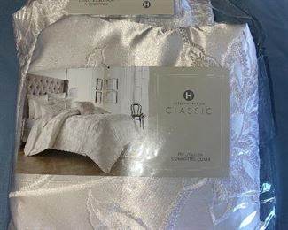 Hotel Collection Classic Full/Queen Comforter Cover New $50.00