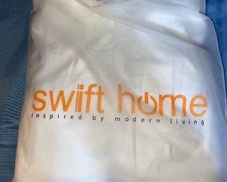 Swift Home Full/Queen Crinkle Duvet Cover Set New $16.00'