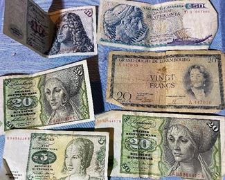 Foreign Banknotes $22.00