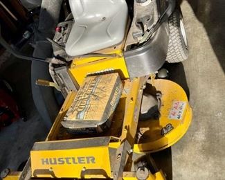 2016 Hustler Raptor 42 In ZTR Mower with Bagging System