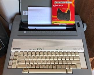 Typewriter - Brother SX 16