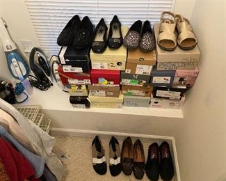 Large Selection of woman's shoes