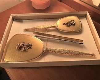 VINTAGE 3-PC SET, HAND MIRROR, COMB AND BRUSH.  NEW IN BOX!