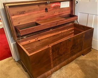 GORGEOUS ANTIQUE LANE LOCKING CEDAR CHEST WITH INNER LOCKING COMPARTMENT.  WE HAVE KEYS FOR BOTH.