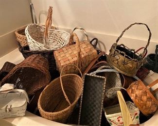 BASKETS GALORE