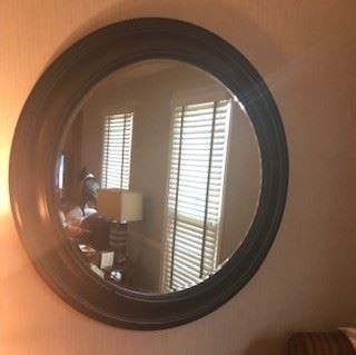 Round 3 ft. Dia. mirror with beveled black frame