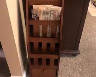 MAGAZINE RACK