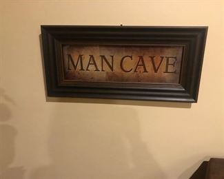 MAN CAVE SIGNE