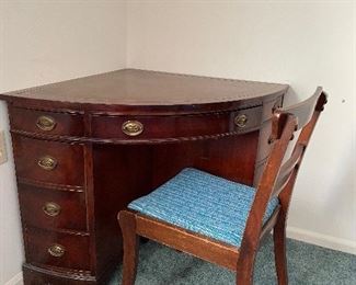 Solid Wood Corner Desk and Chair
