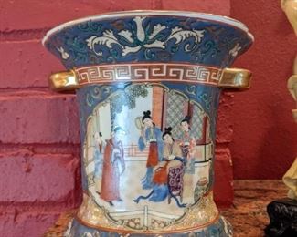 Chinese Cup Vase