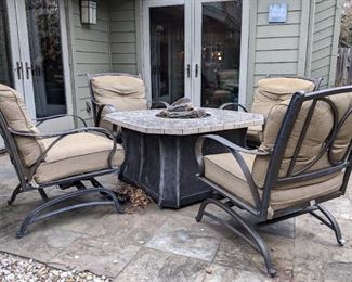 Firepit Table and Chairs