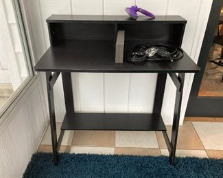 49 Small desk