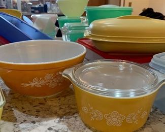 Pyrex Butterfly Gold, Orange Trailing Flowers. 