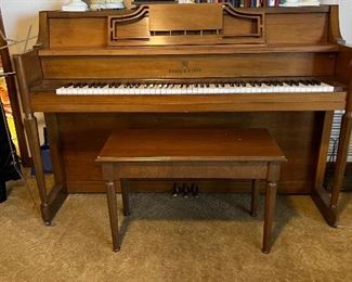 Story and Clark console piano