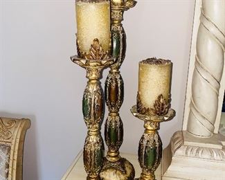 SET OF 3 CANDLE HOLDERS