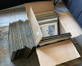 Vintage horse racing framed photos, various tracks represented. 