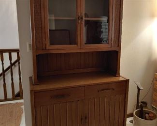 mid century hutch with top on