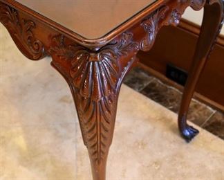 table by Kindel (leg detail)