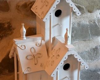 white wooden birdhouse