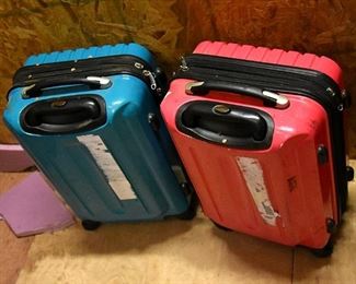 small suitcases 