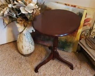 Small tables, Great home decor