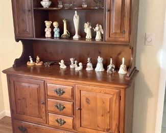 SOLID PINE WOOD DINING SUITE- CREDENZA AND HUTCH; DOUBLE DROPLEAF TABLE & CHAIRS; SIDE SERVER. 