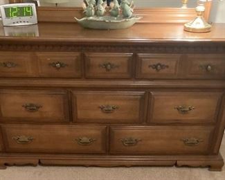 CLOSEUP OF DRESSER