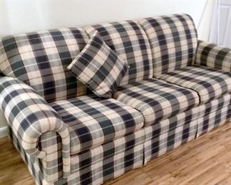 SOFA CLOSED WITH SLEEPER BED STOWED