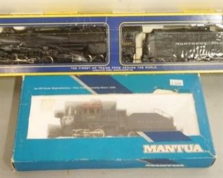 1312	LOT OF 2 HO MODEL TRAINS INCLUDING MATUA READING #1147 AND AHM NORTHERN PACIFIC #2197
