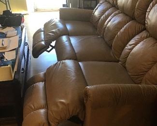 Lay Z Boy Duel Recliner Leather Sofa 