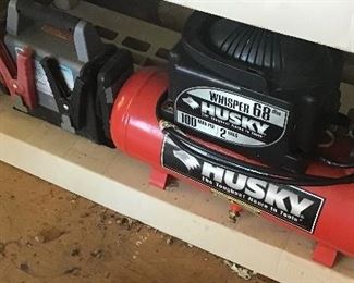 Husky Compressor