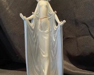 LLADRO "Dama Montecarlo" Figurine with Original Box