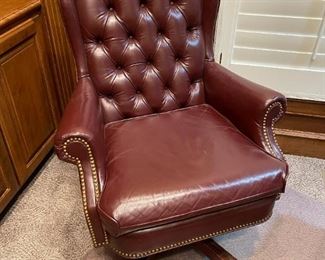 Leathercraft Curtis Executive Leather Chair